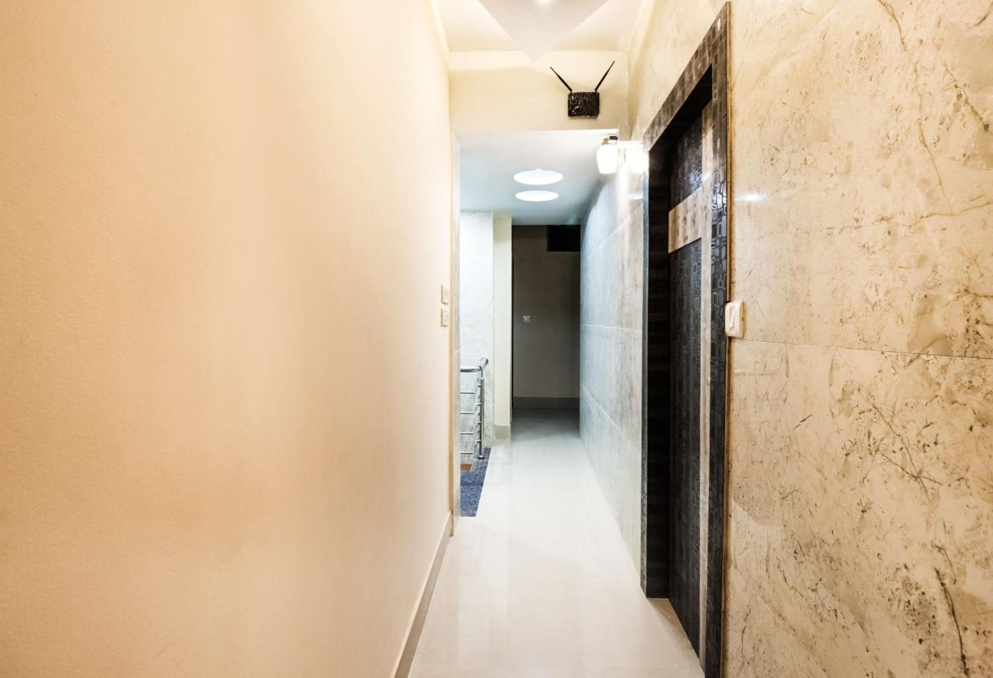 Hotel O Kuber Residency Near Birla Mandir Καλκούτα Εξωτερικό φωτογραφία